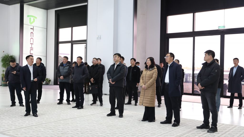 河南青年企業家協會“縣區行”活動走進河南貝迪集團